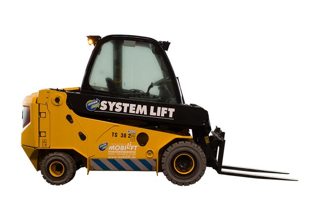 TS030 JCB Teletruck Teleskop-Stapler 4M starr